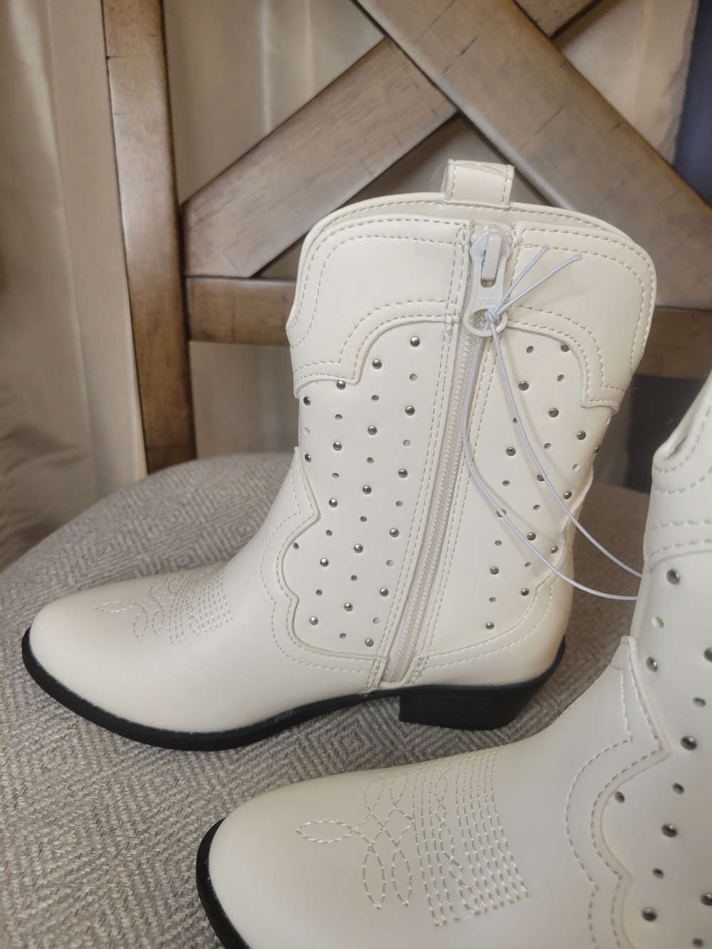 Art Class White Kids' Western Boots - Picture 4 of 10